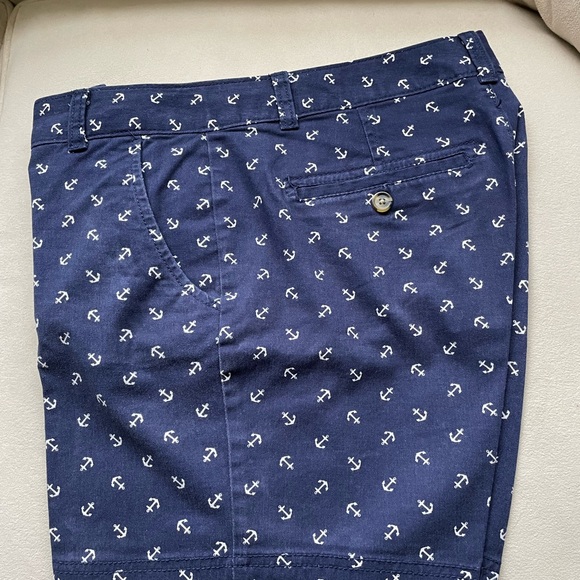Dockers size 6 shorts nautical design - Picture 5 of 6